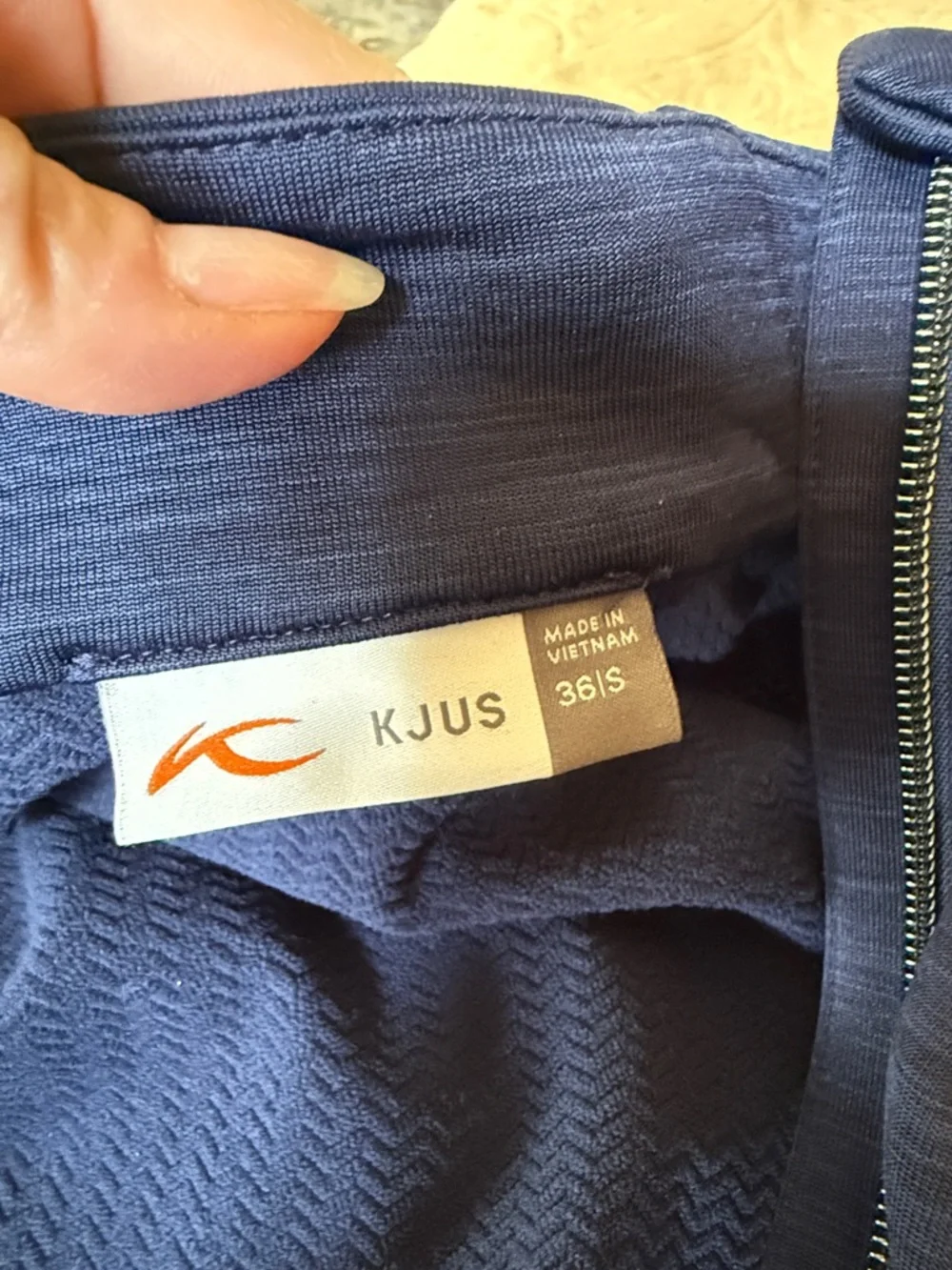 KJUS Women’s Navy Full Zip Performance Jacket Stretch Golf Athleisure Small